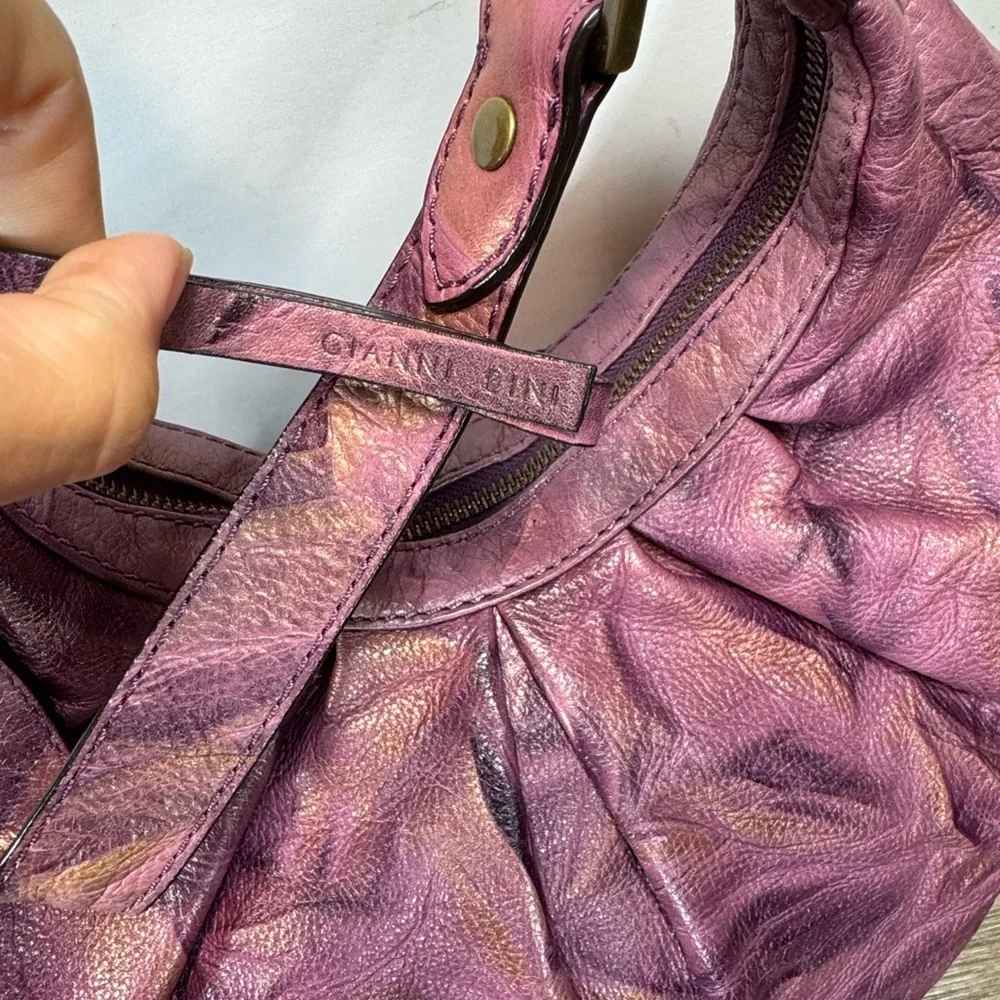 Gianni Bini elegant purple