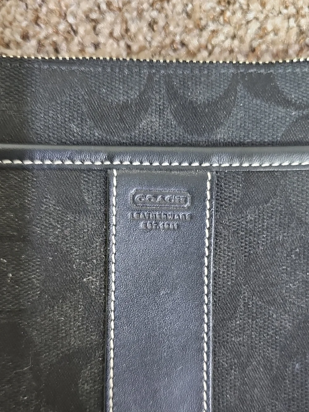 Coach signture stripe