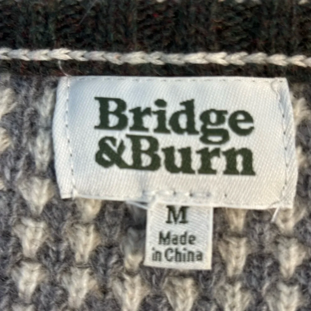 Bridge &‎ Burn Classic Crewneck wool blend Sweater in Light Gray size M