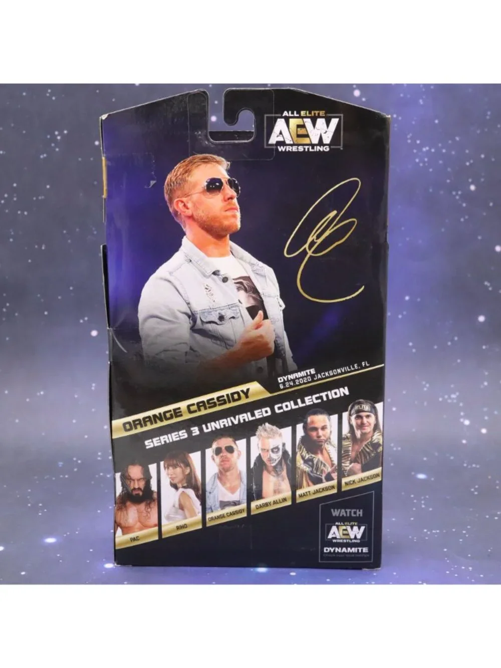 Aew includes interchangeable
