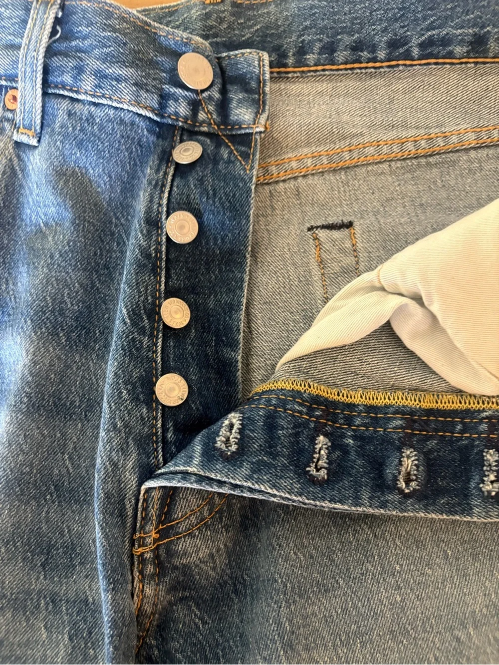 Levis levi premium