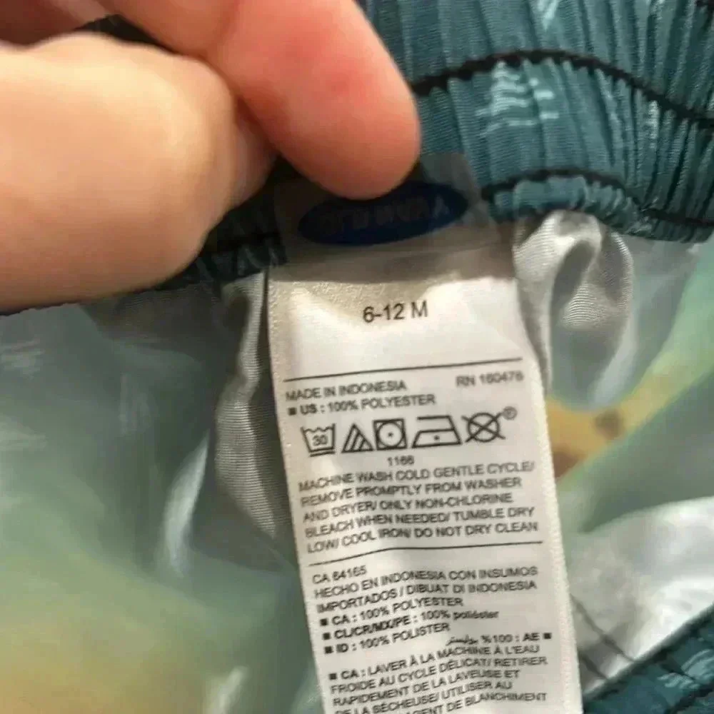 Old Navy size dinosaur months