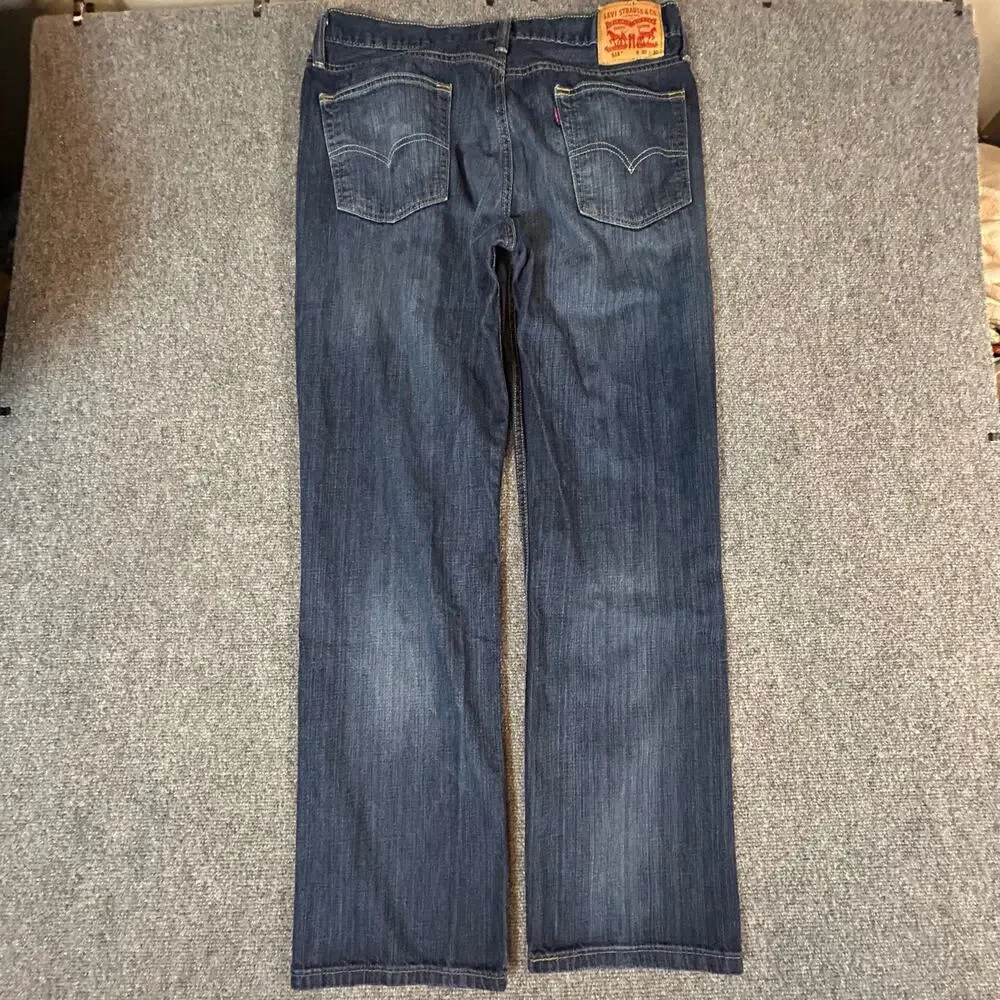 Levis these levi