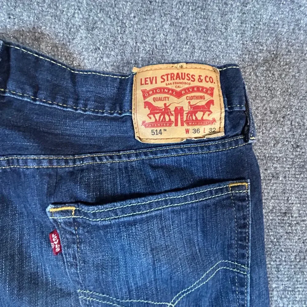 Levis these levi