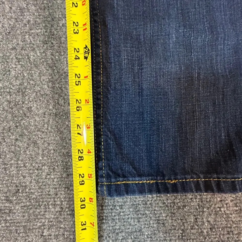 Levis these levi