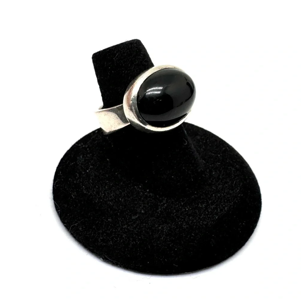 Sterling Silver and Onyx Statement Ring Size 7