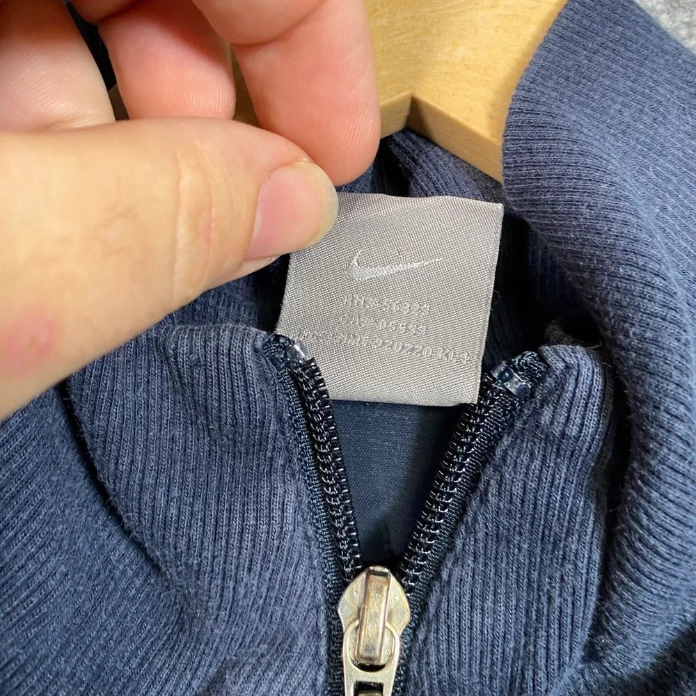 Nike kids track