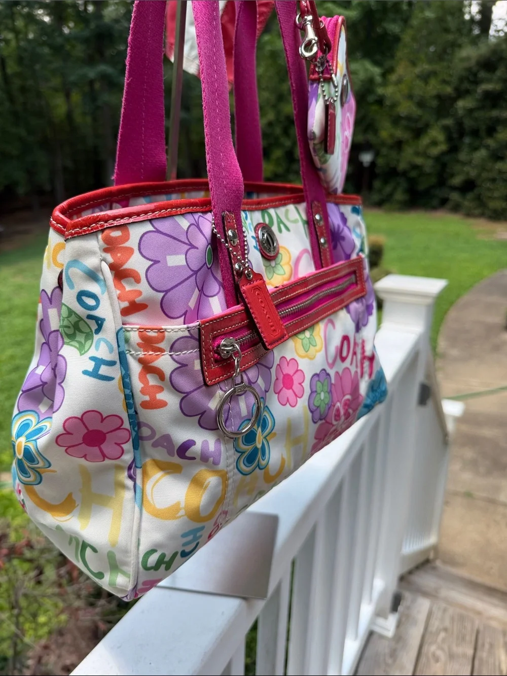 Coach callout small