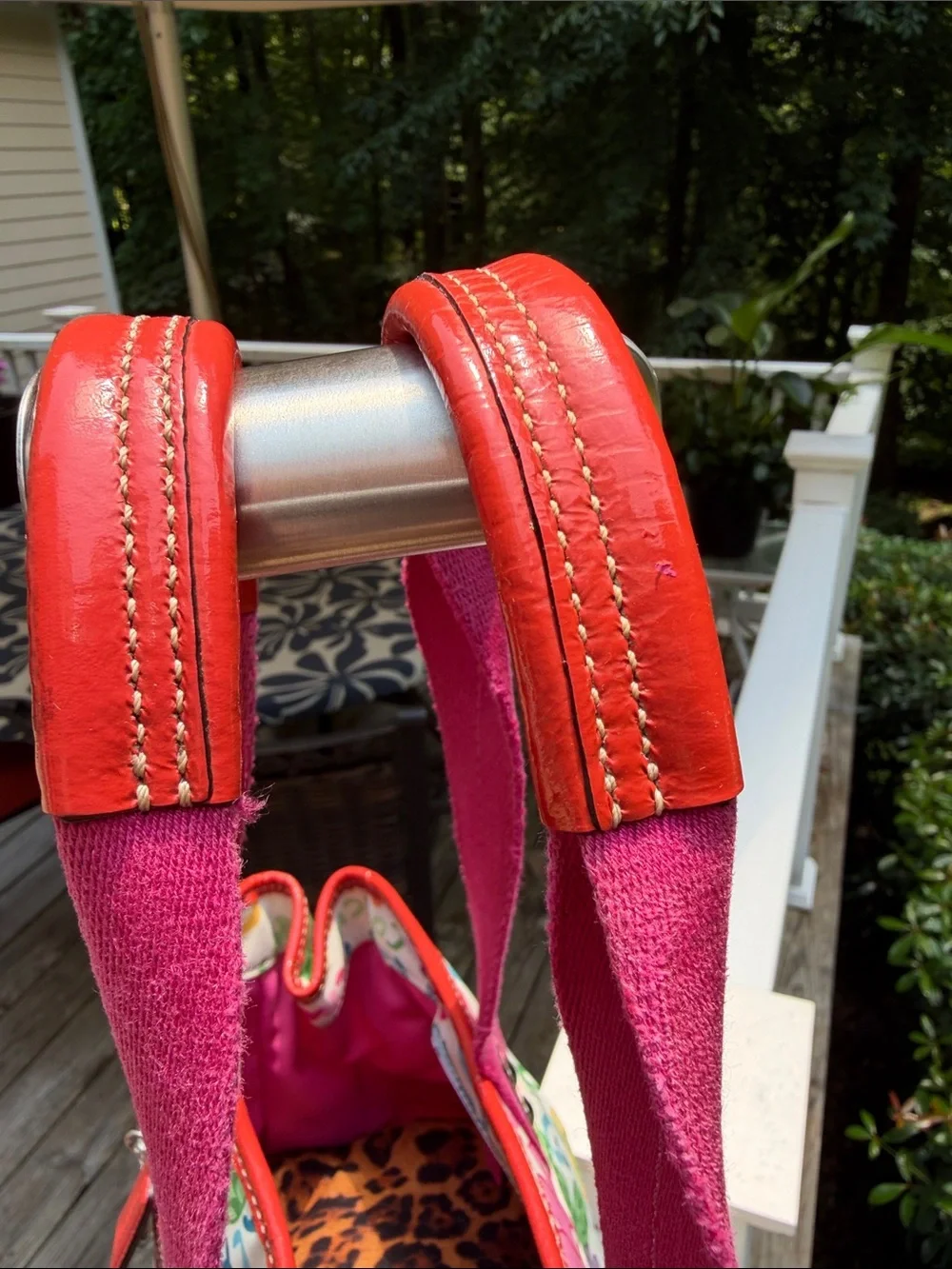 Coach callout small