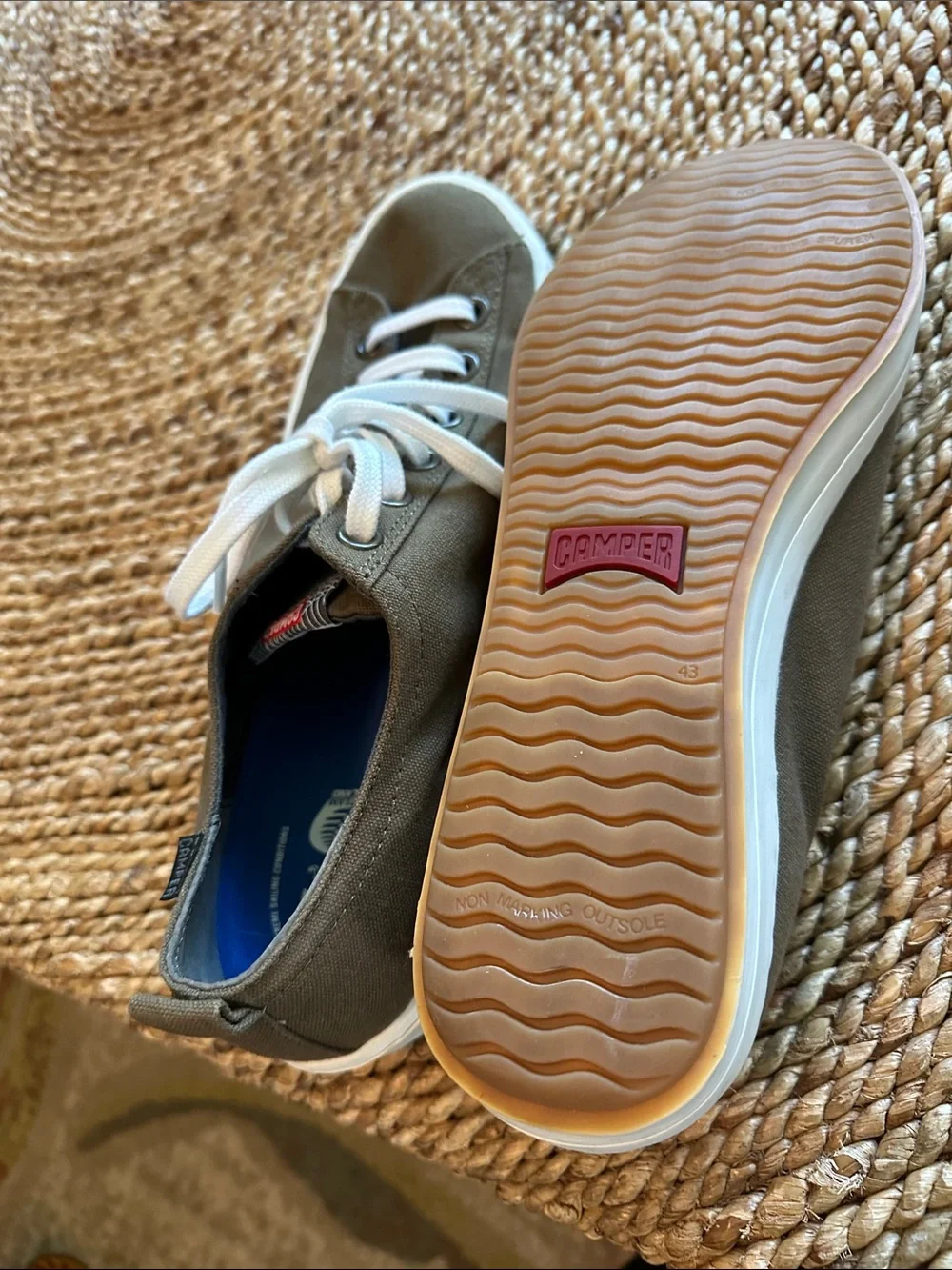 Camper canvas low