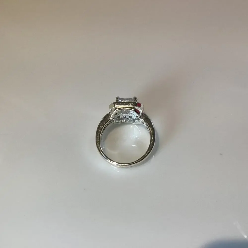 Other silver toned