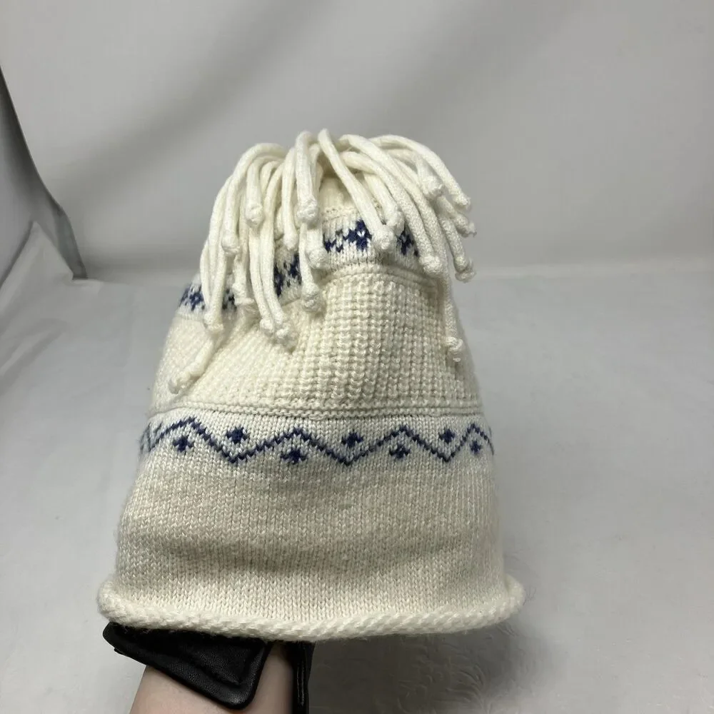 Unbranded nordic good