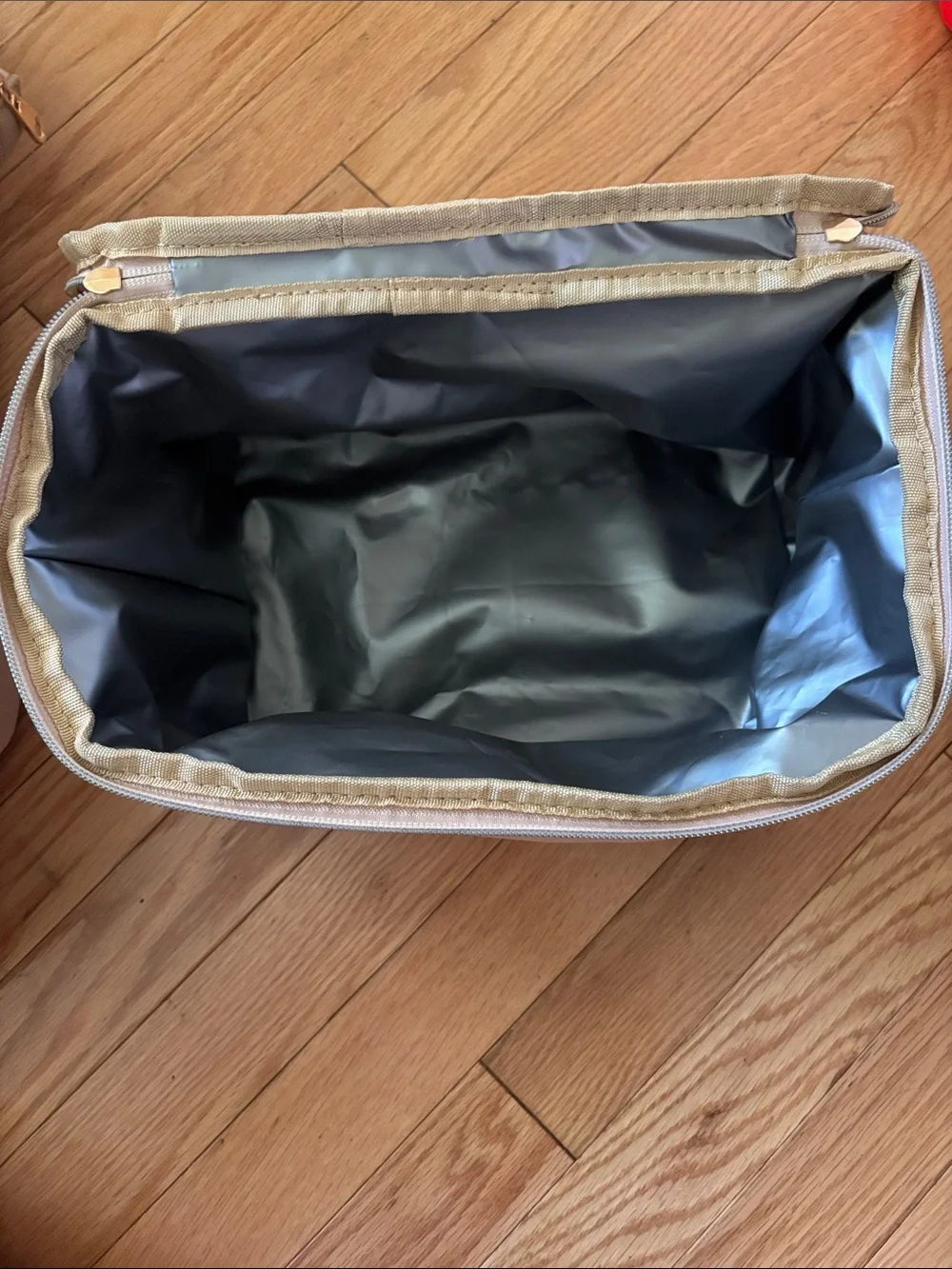 N/A excellent backpack