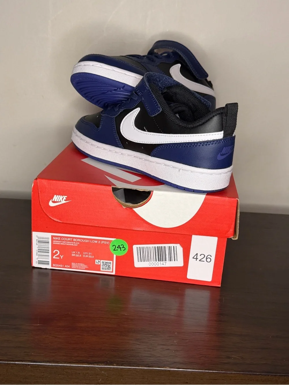 Nike low top