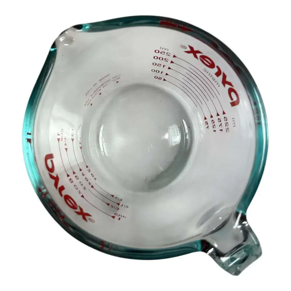Pyrex this vintage
