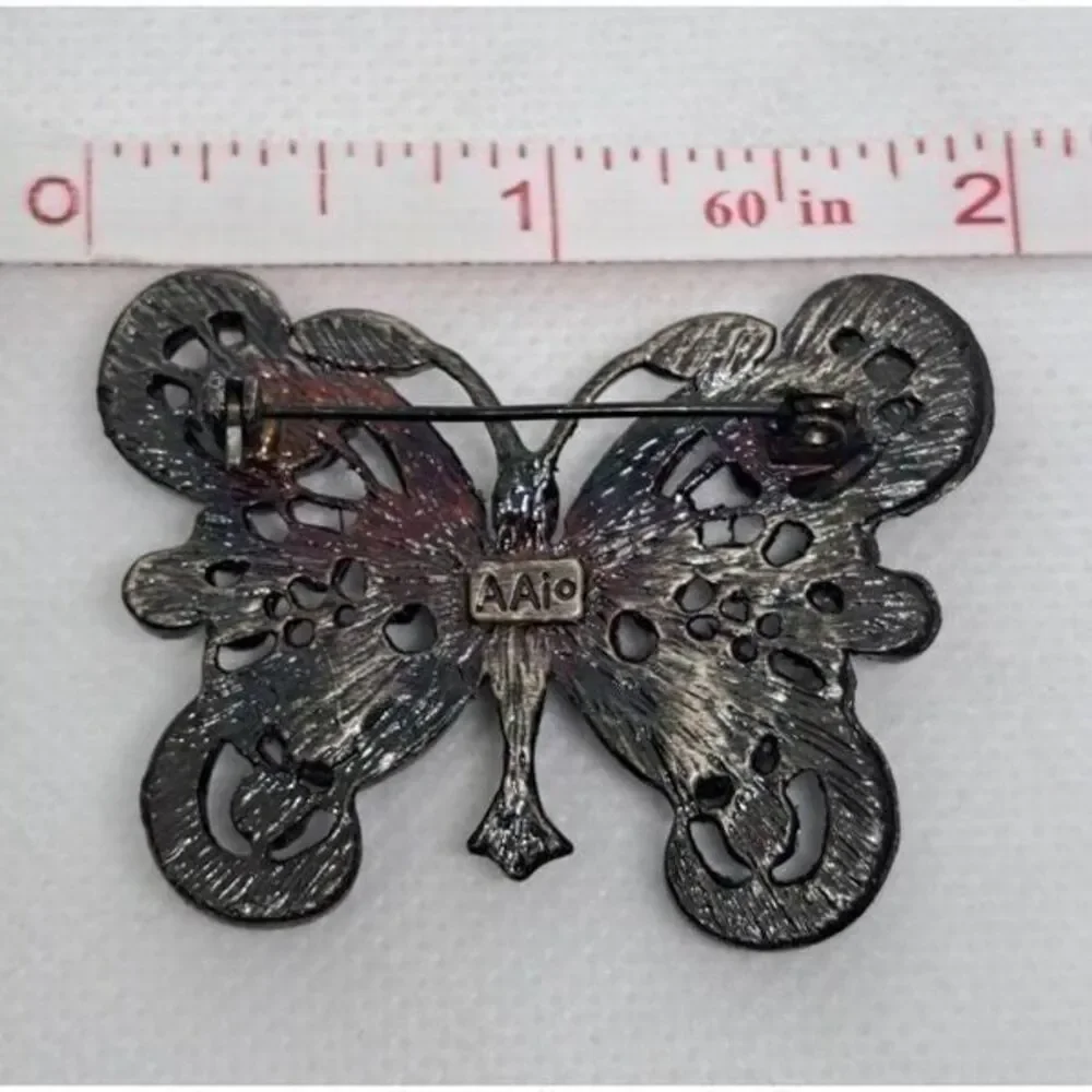 N/A antique looking