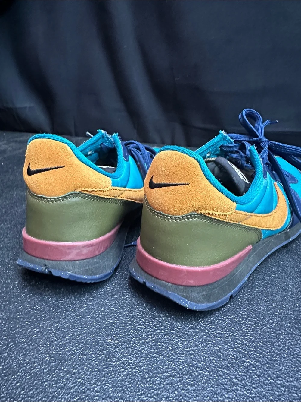 Nike low top
