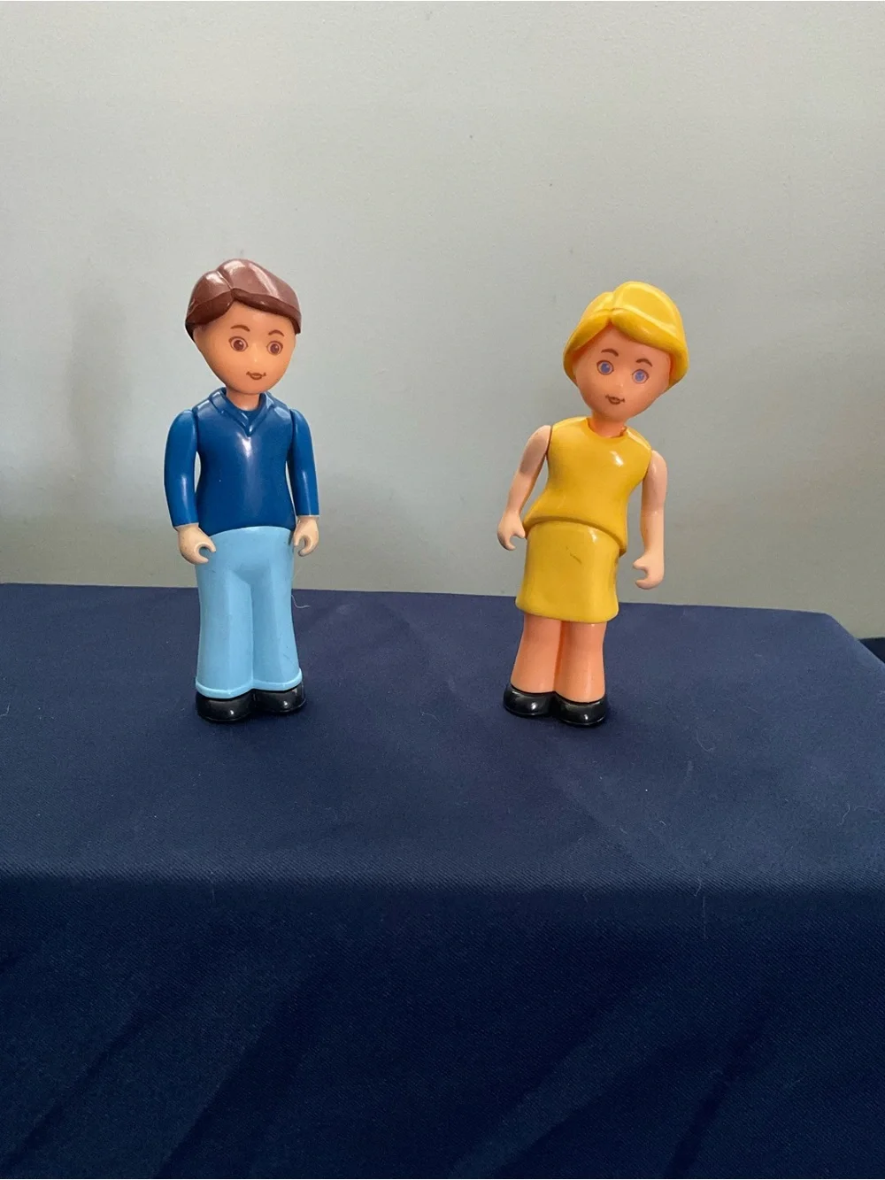 Little Tikes dollhouse figures