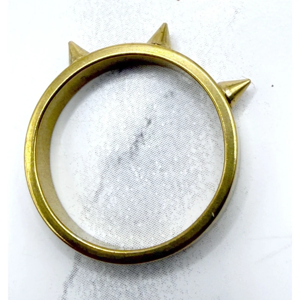 Source Unknown gold tone
