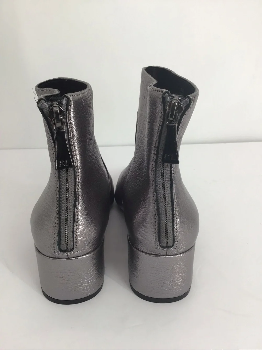 Karl Lagerfeld Paris NWOT Maude Metallic Bootie Pointed Almond Toe Silver Sz 6.5