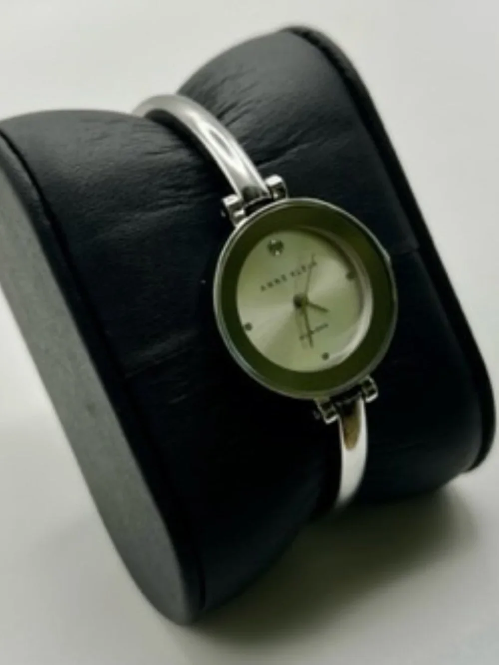 Anne Klein beautiful great