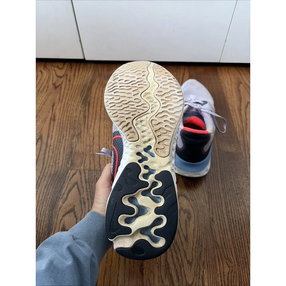 Nike renew run