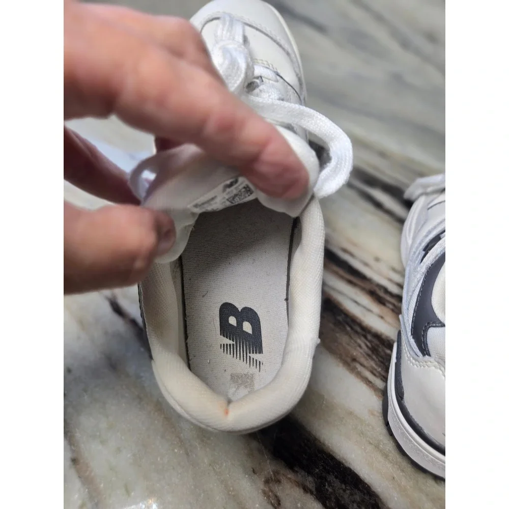 New Balance lace all upper
