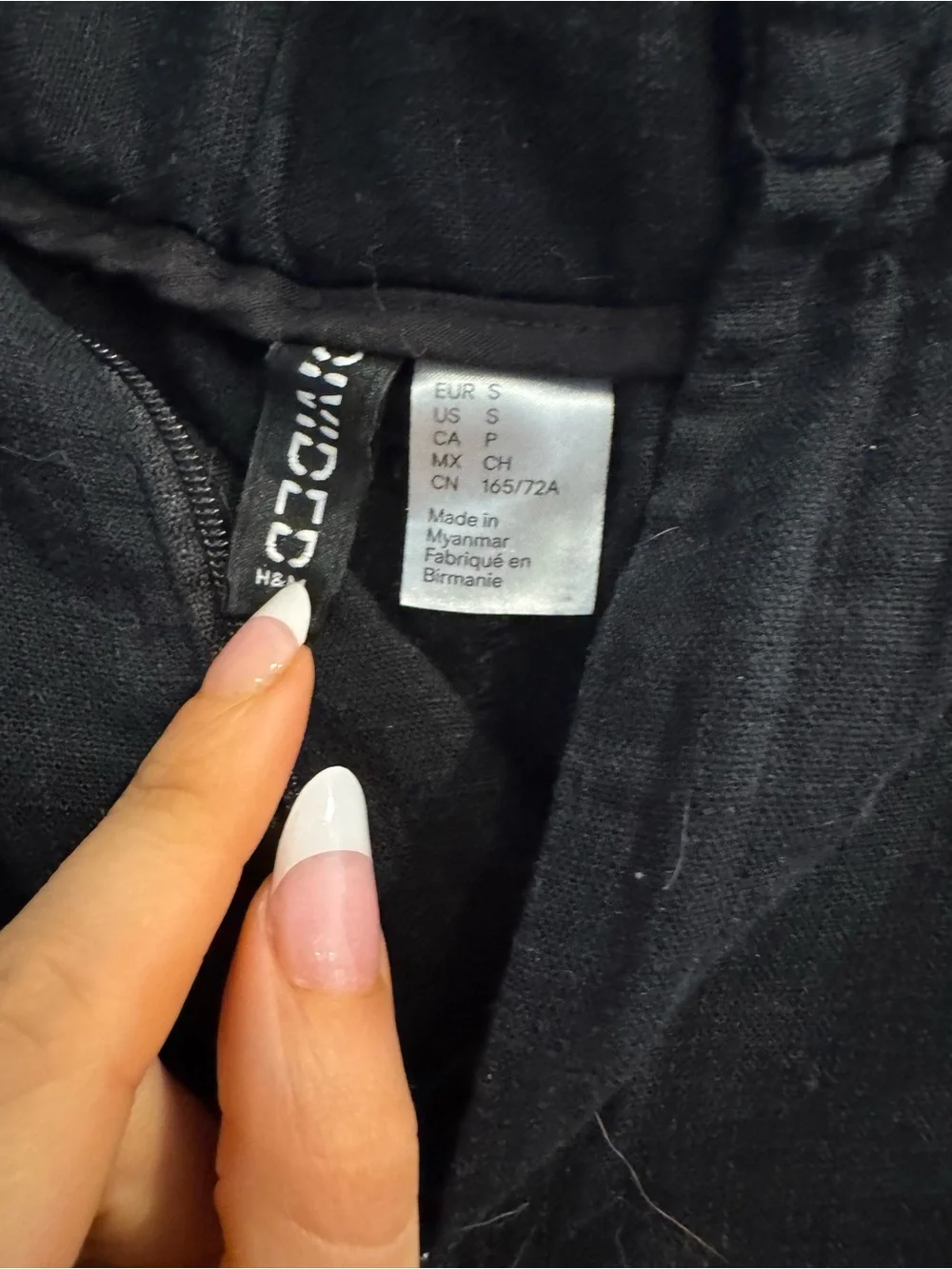 H&M classic black