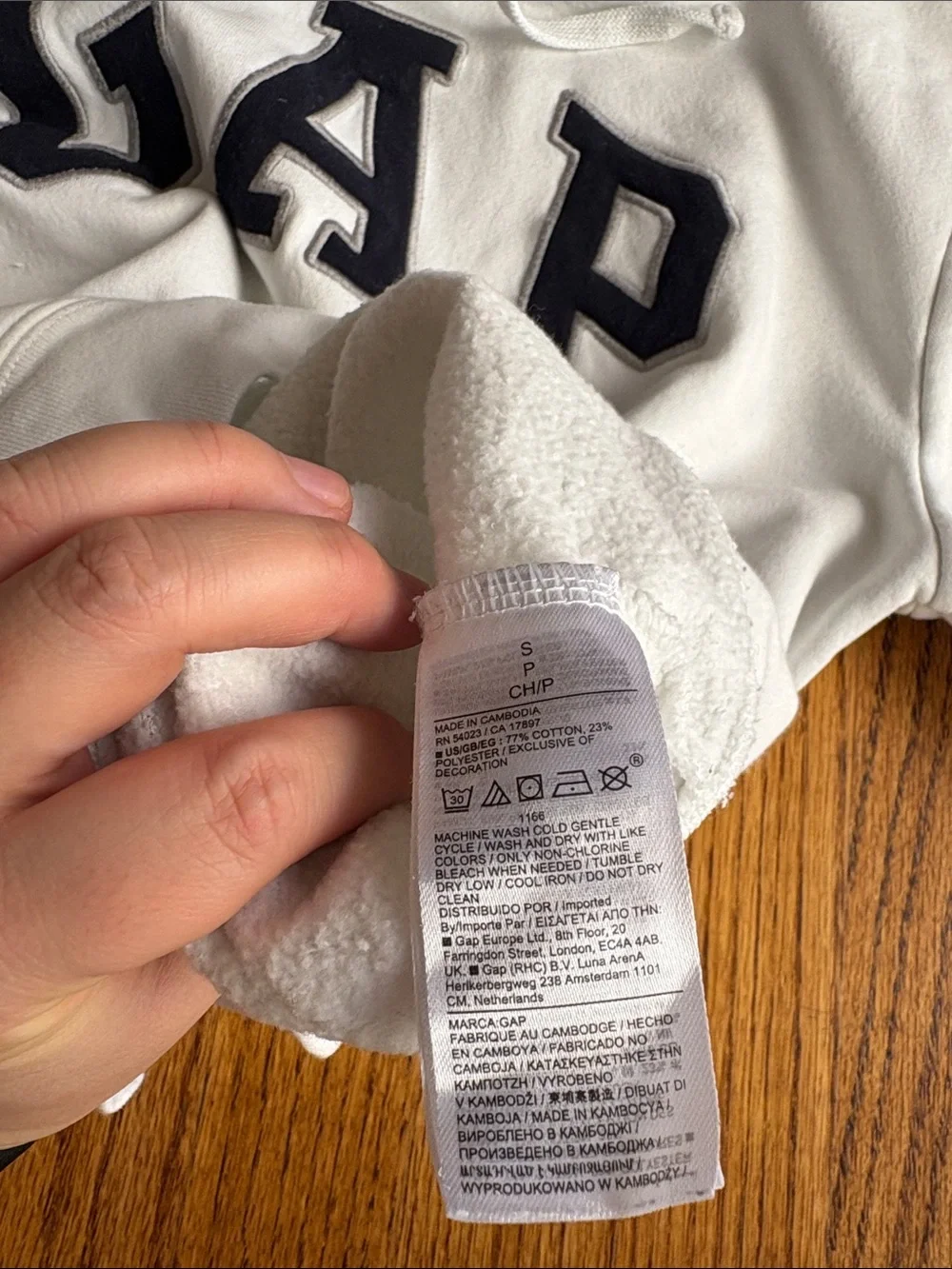 GAP classic hoodie