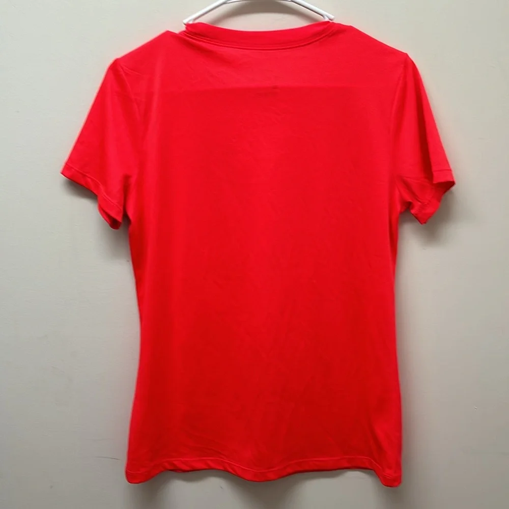 Nike nwot crew