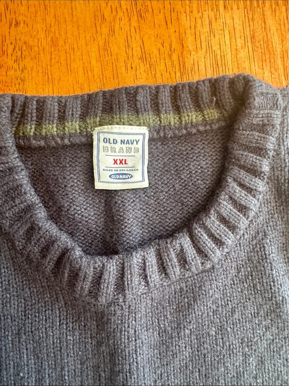 Old Navy classic crewneck