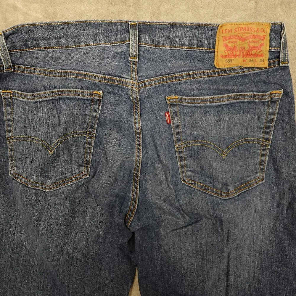Levis levi jeans