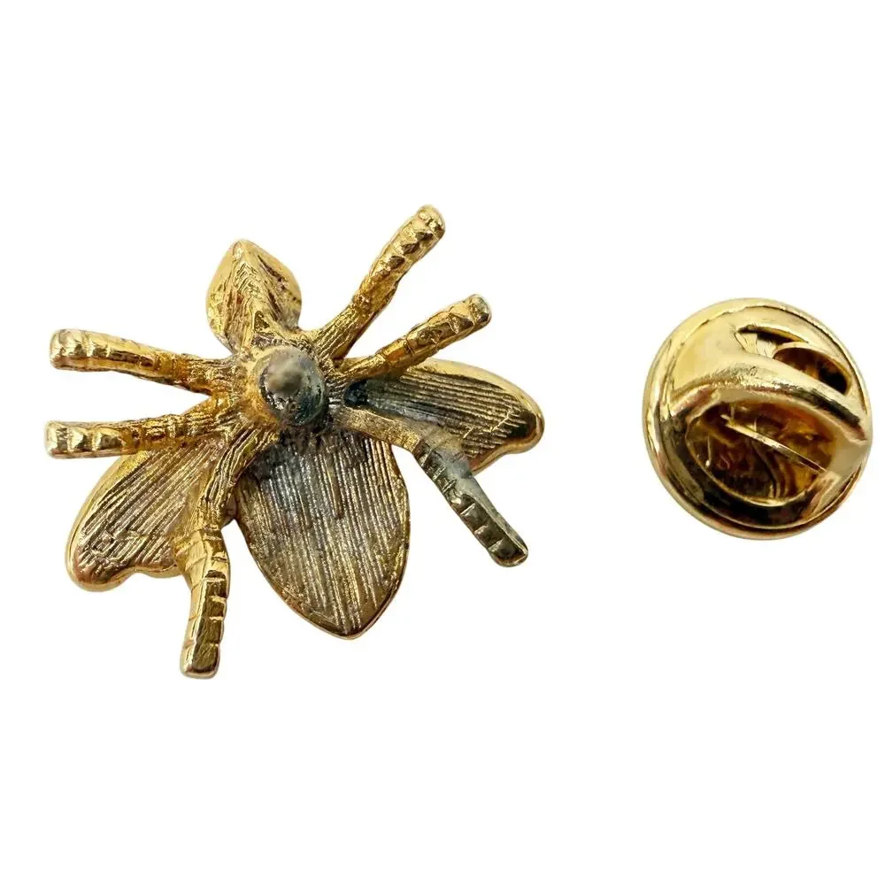 unmarked vintage brooch