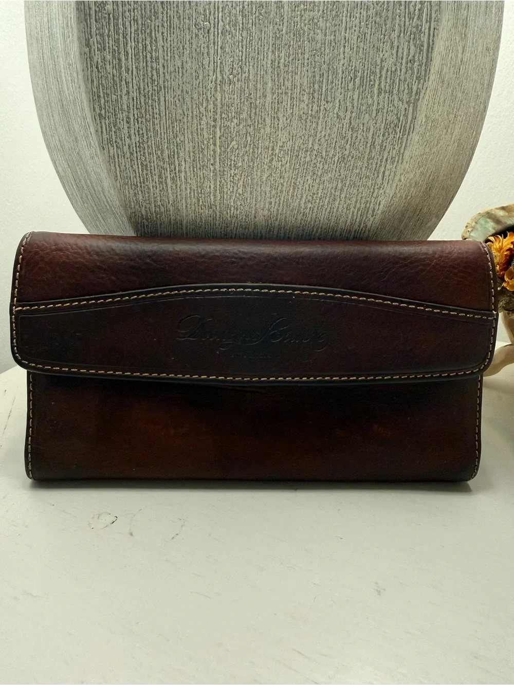 Dooney & Bourke please read