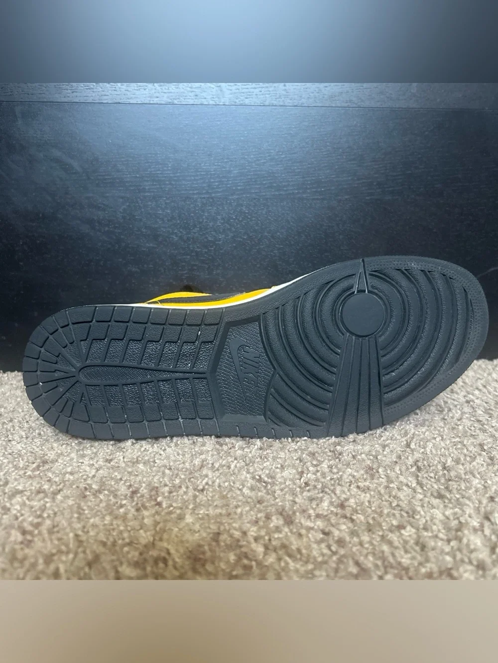 Nike low top