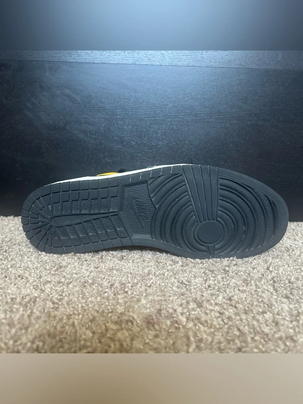 Nike low top