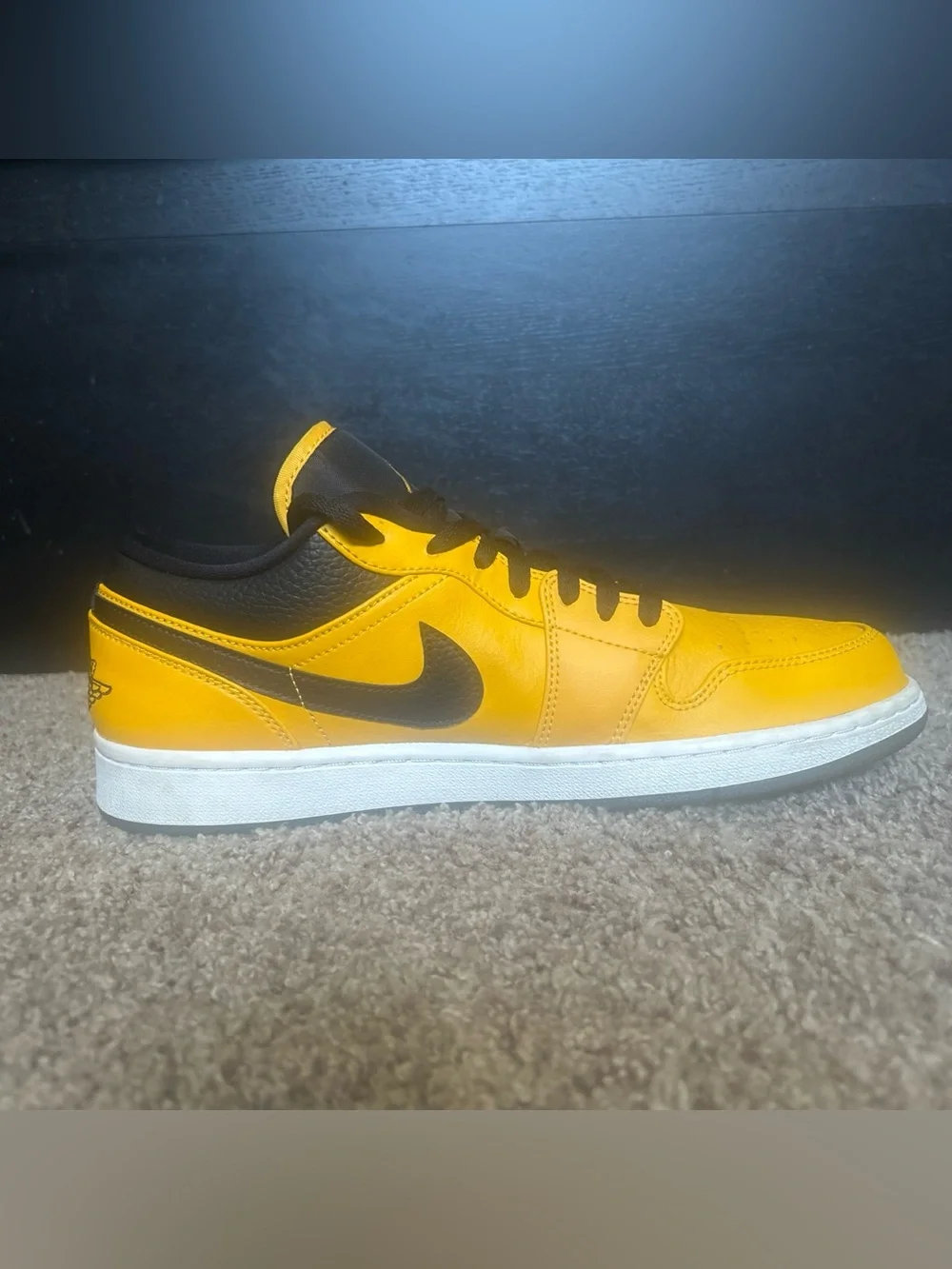 Nike low top