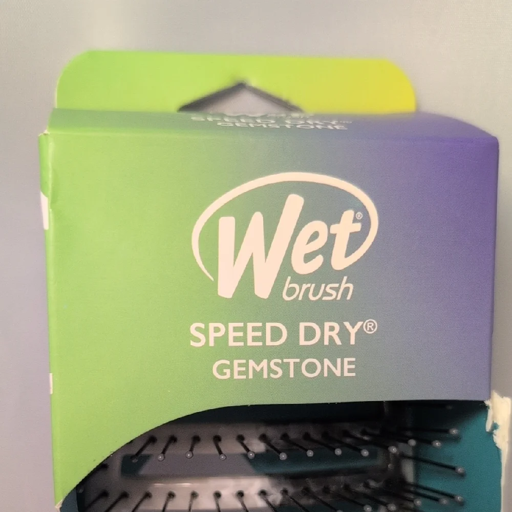 Wet Brush expertly comfortable