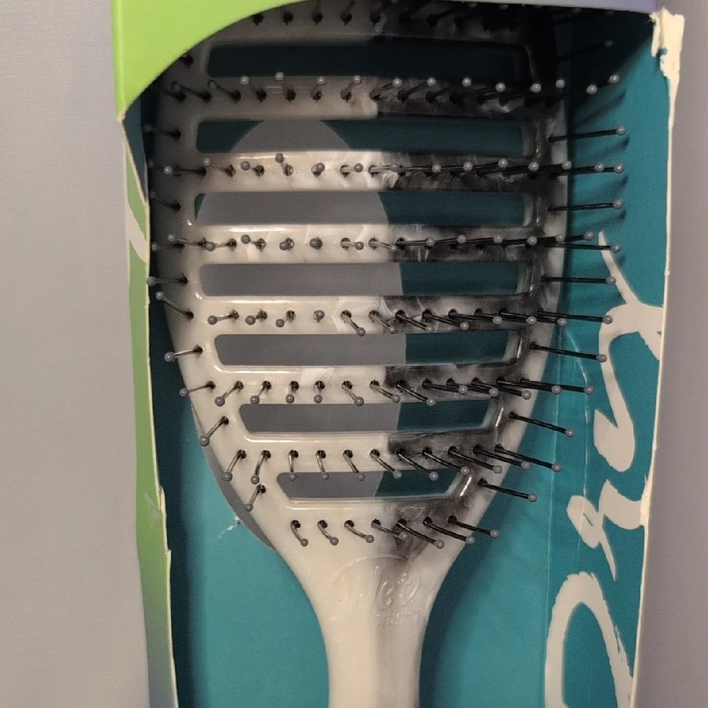 Wet Brush minimizing ensures