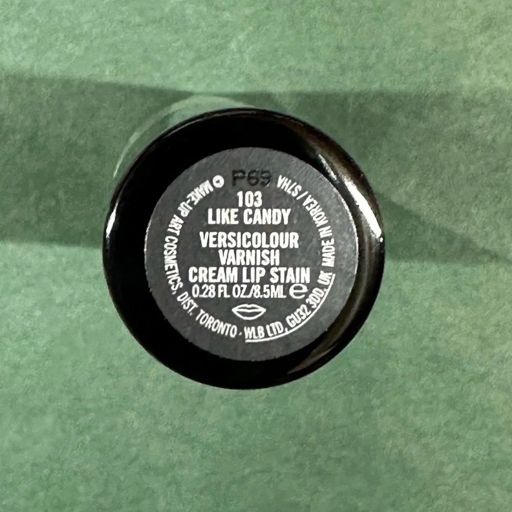 MAC Cosmetics captivate lip