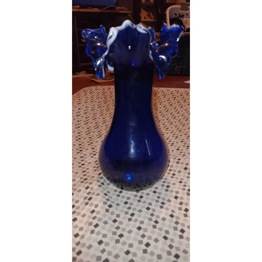 Unbranded vase very