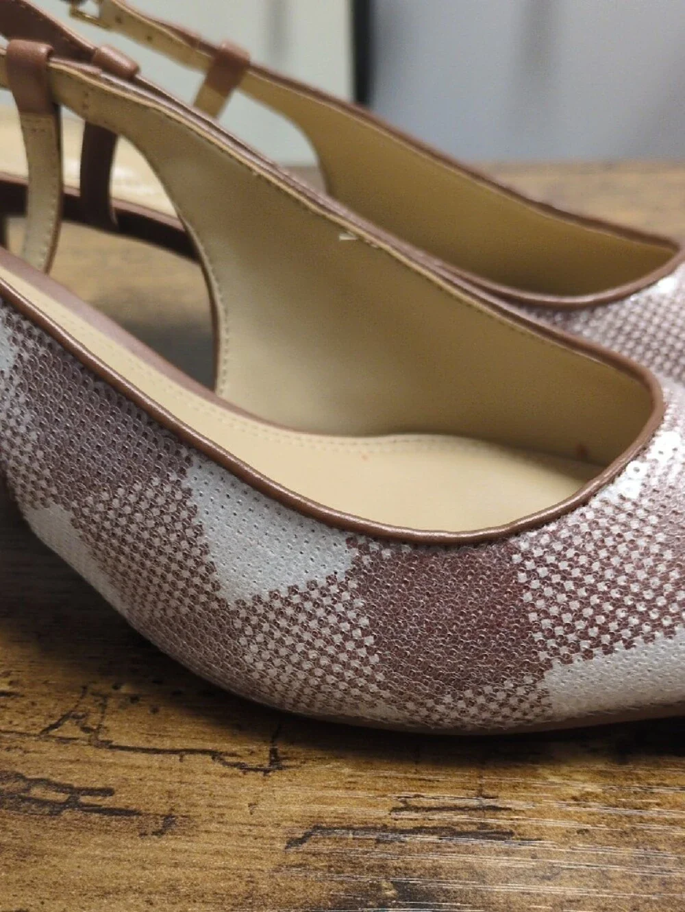 Michael Kors pointed toe