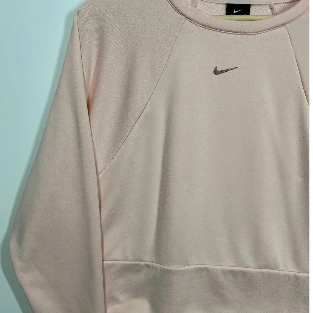 Nike women center