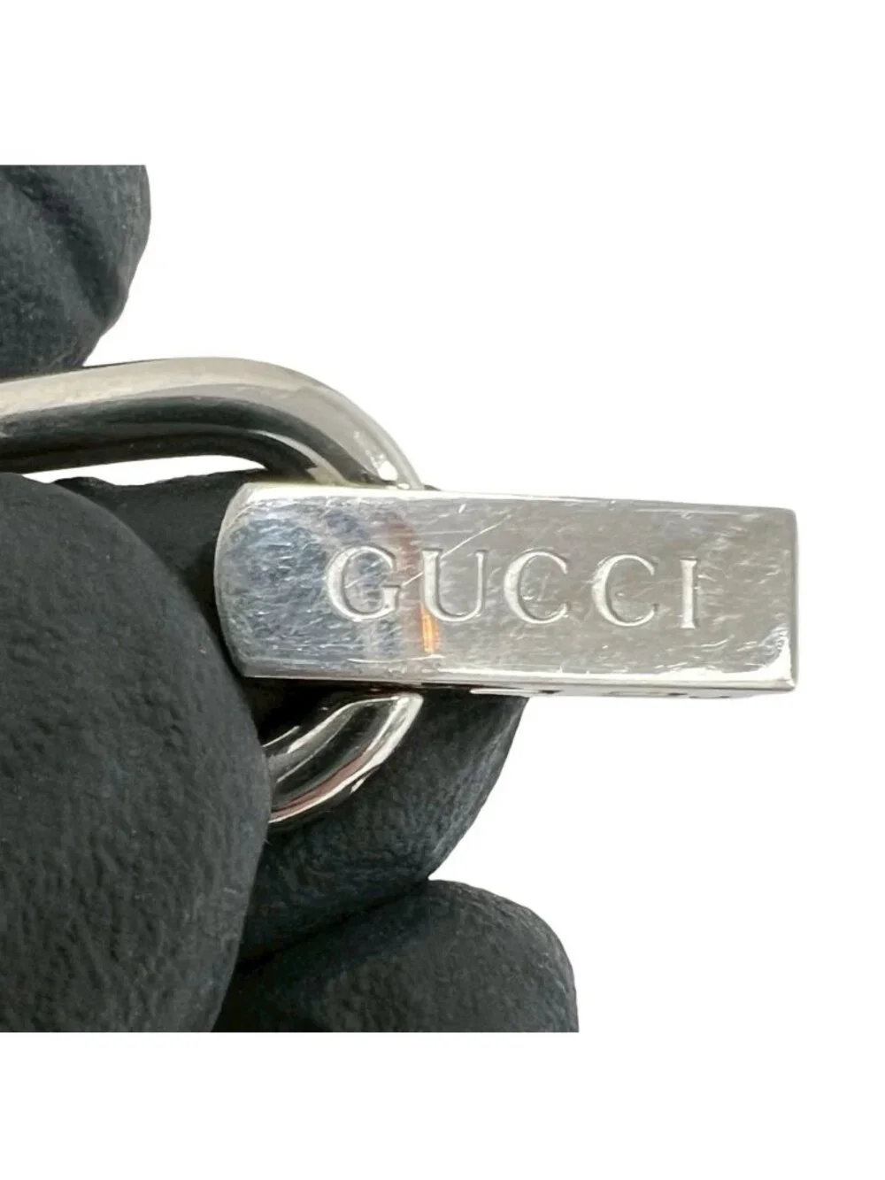 Gucci with Case Bangle Watch Leaf Pattern Stainless Steel Wristwatch Silver