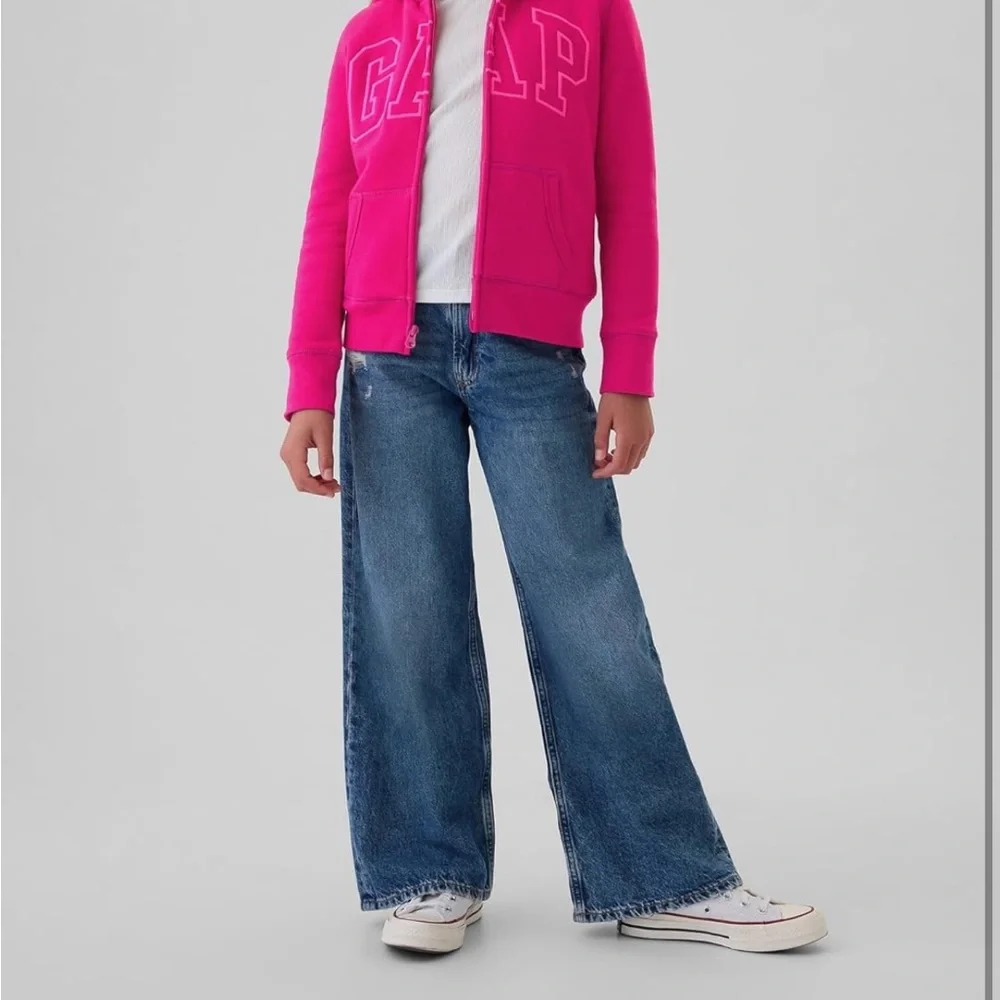 NWT GAP Kids Cozy Lined Hoodie Size Small (6-7)‎