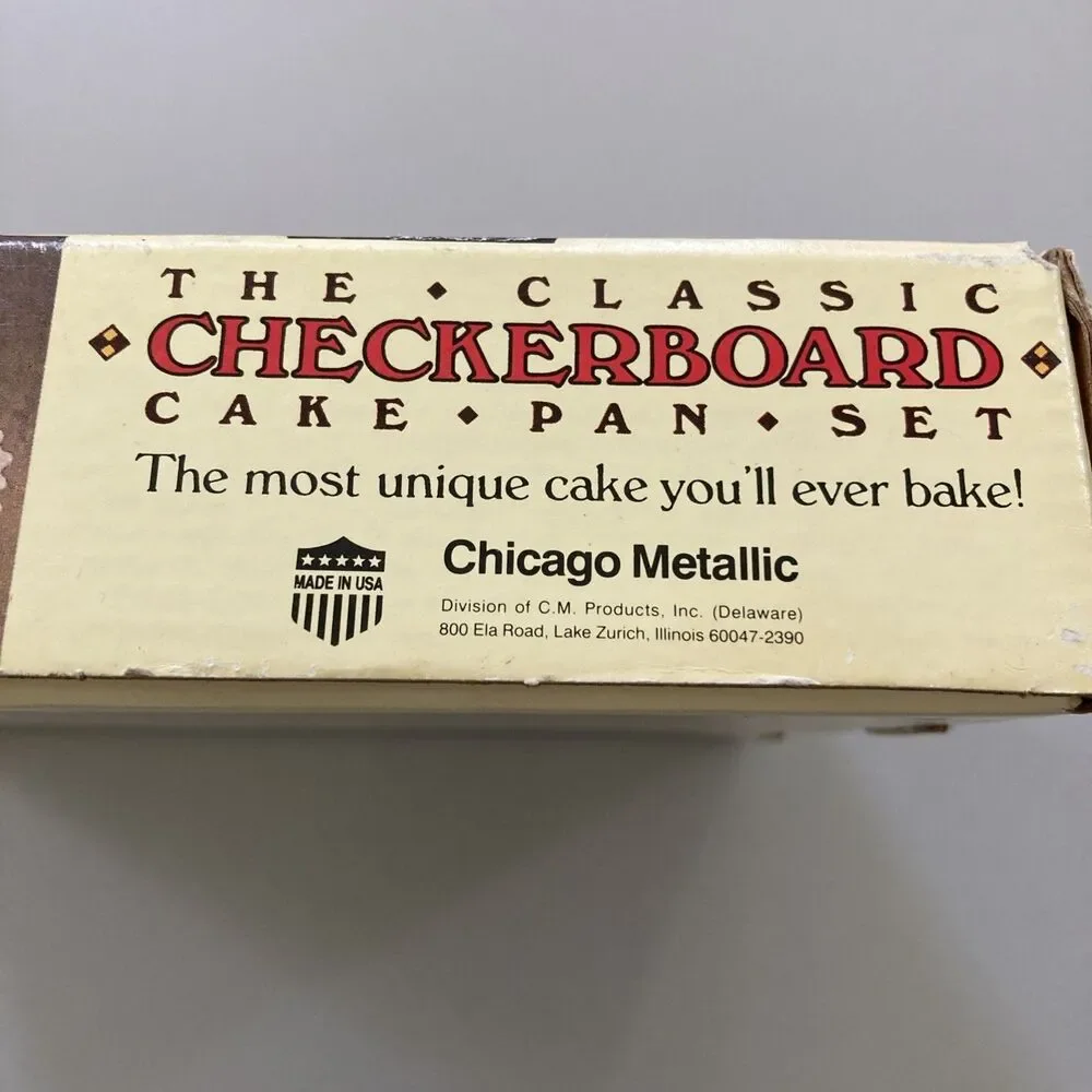 Chicago Metallic classic checkerboard