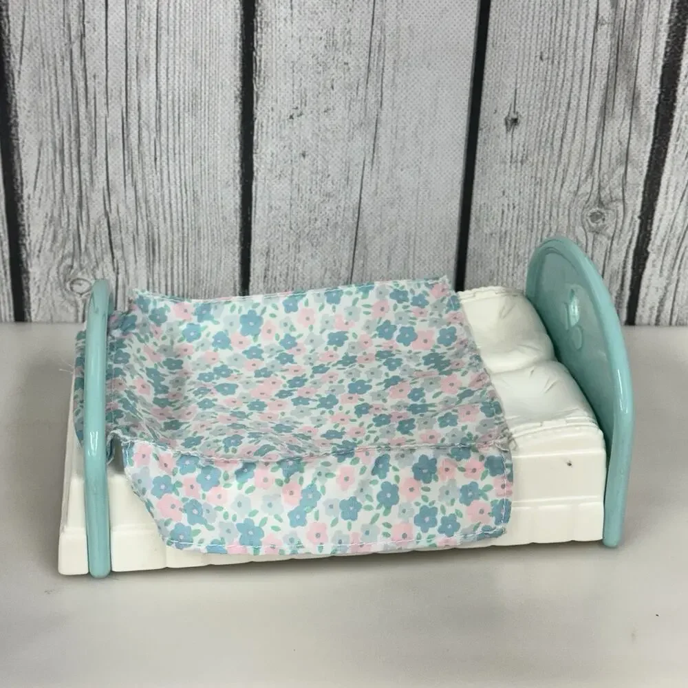 Fisher Price Loving Family Dollhouse 1993 Double Parent Bed w Floral Cloth Cover