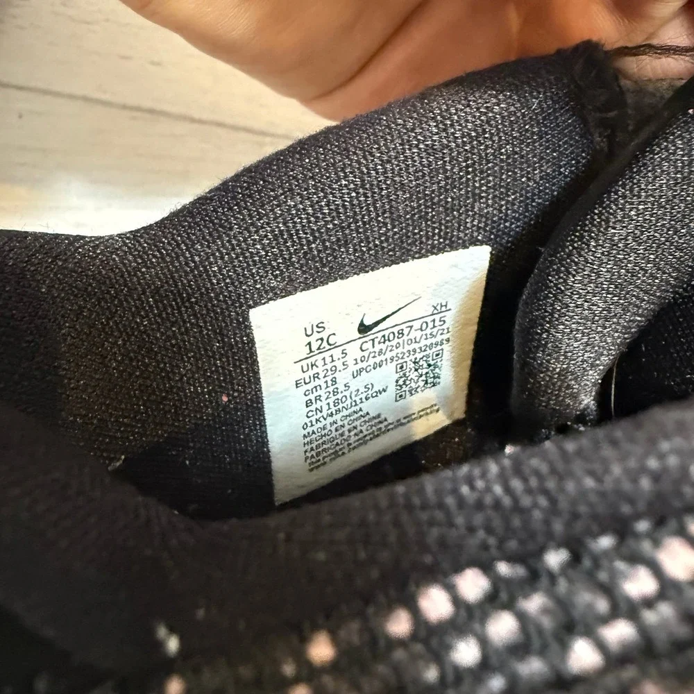 Nike kyrie ripple