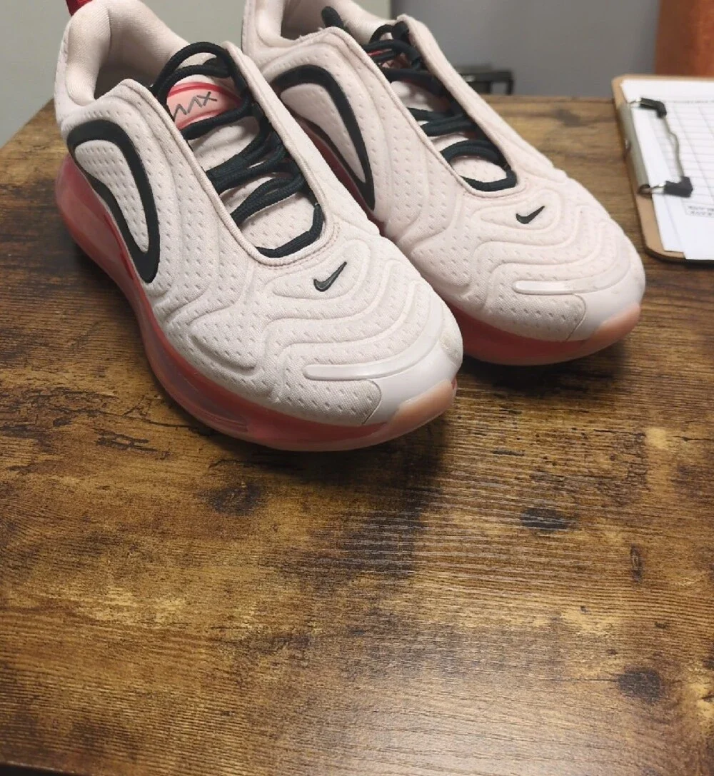 Nike light white