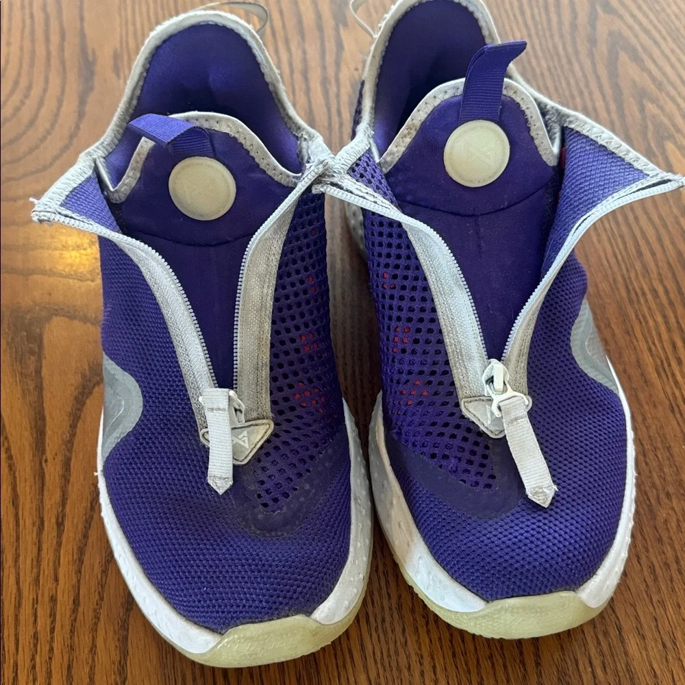 Nike •excellent used